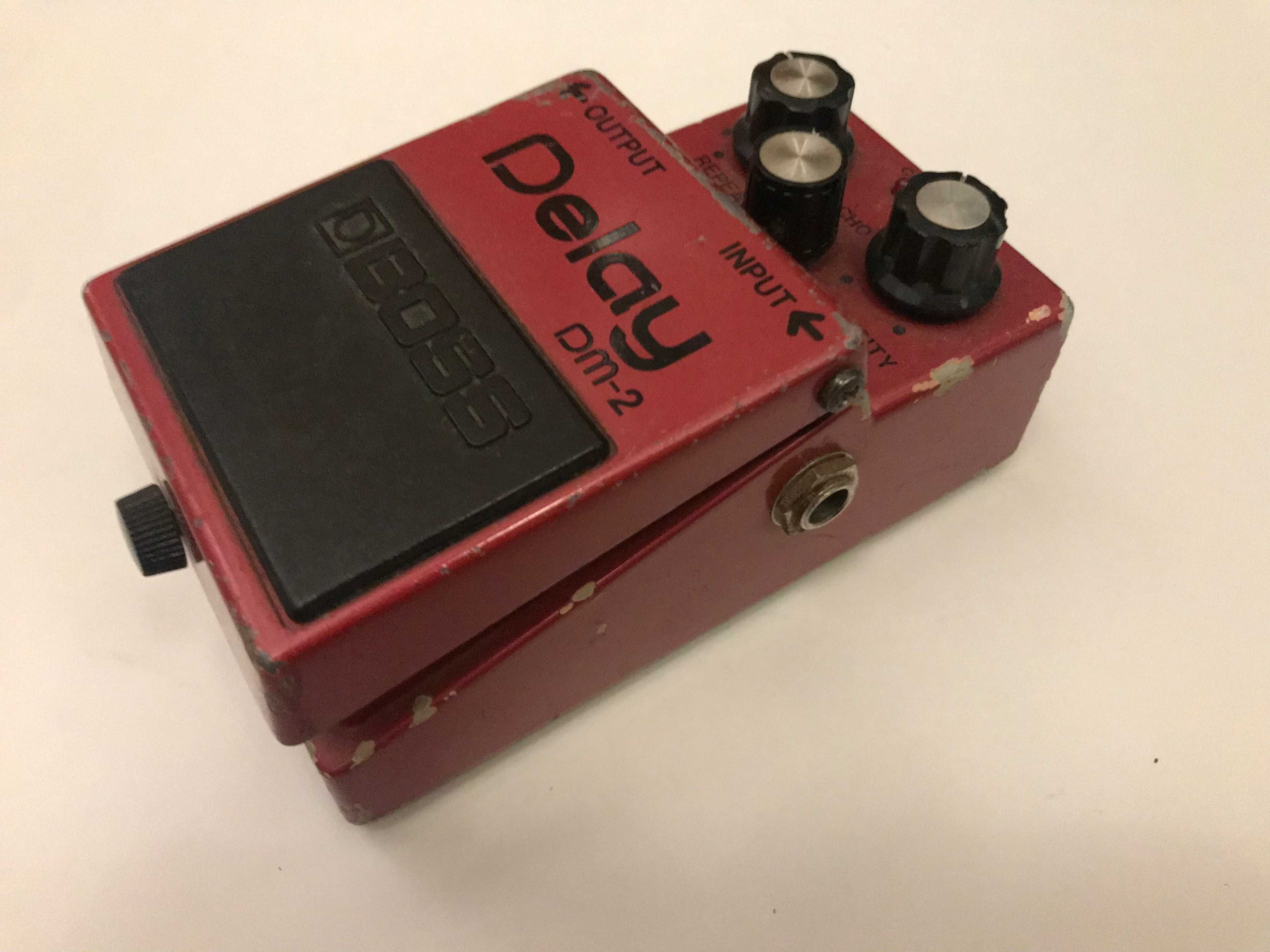 BOSS DM-2 Delay Vintage Effects Pedal MN3005 Chip