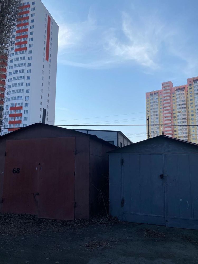 Гараж металевий по вул. Металургів