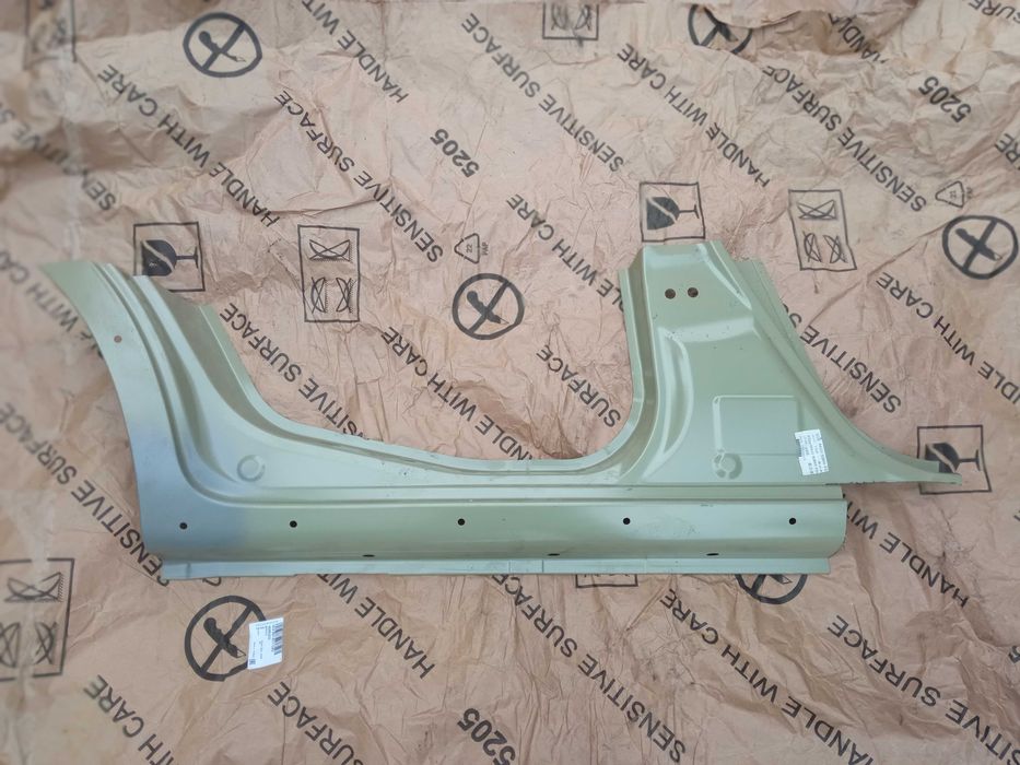 Suzuki Ignis Prog Prawy Nowy Oryginał 644111