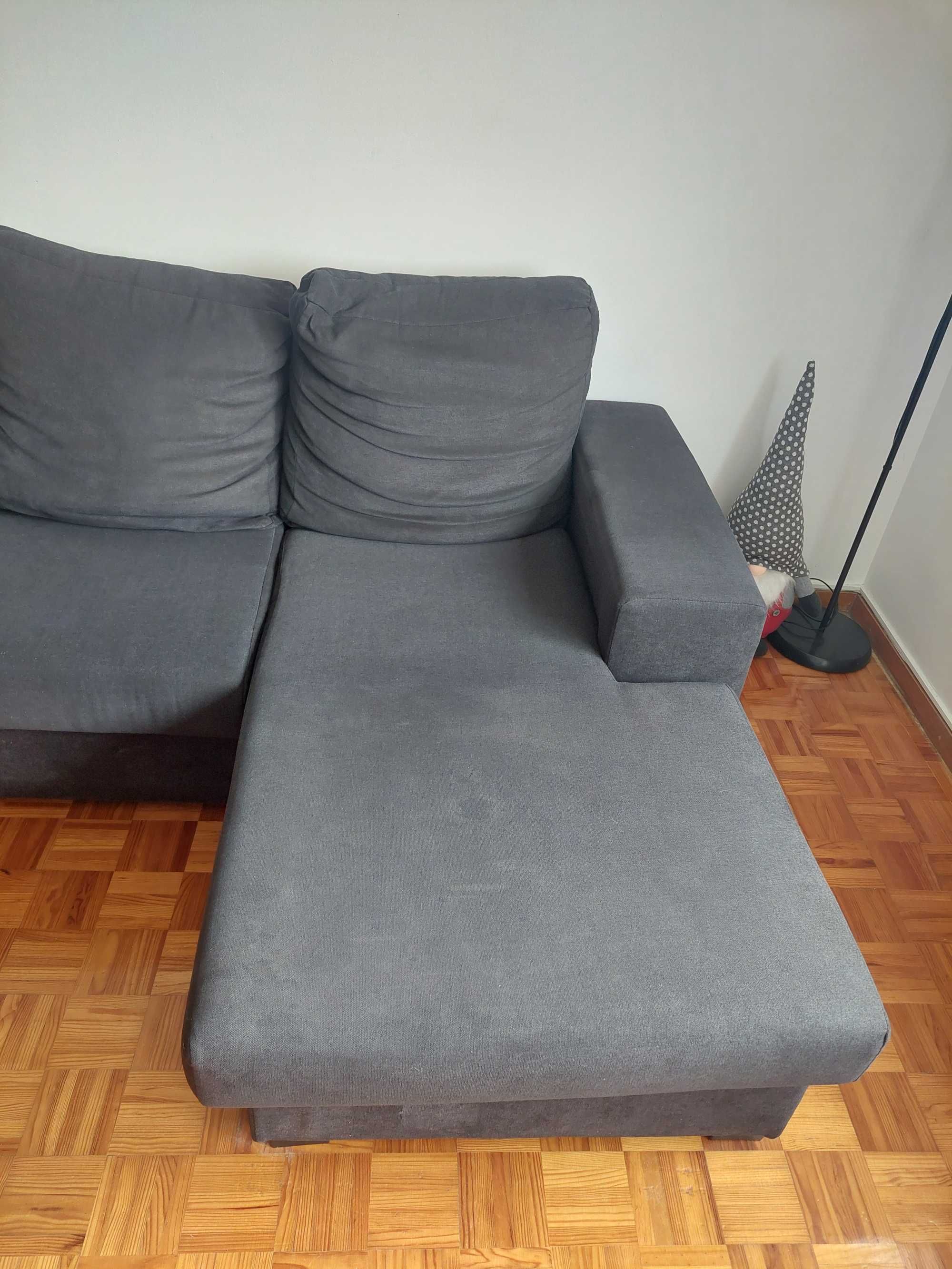 Sofá chaise long preto
