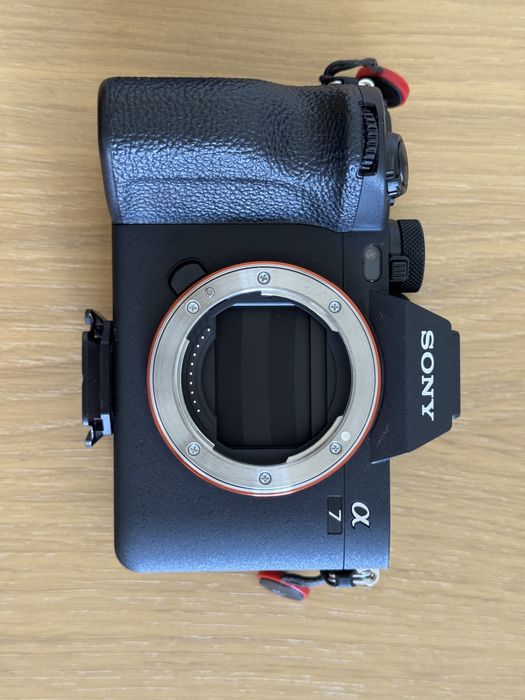 Máquina Sony Alpha 7iv