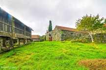Quinta com dependências e terreno no aldeamento da Seara - Montalegre