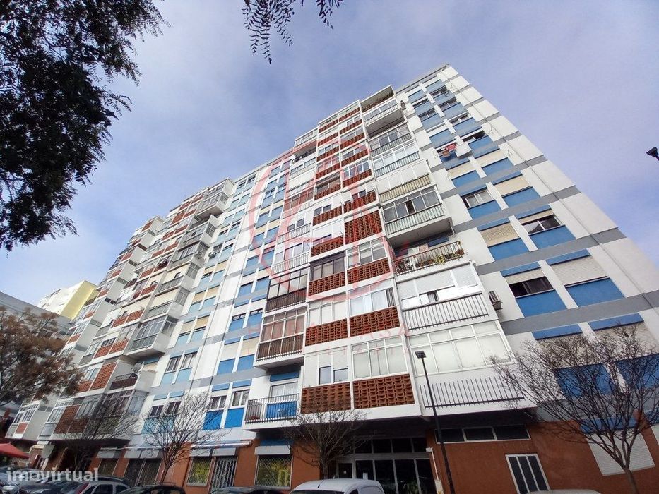 T3 - Imovel Remodelado Miratejo