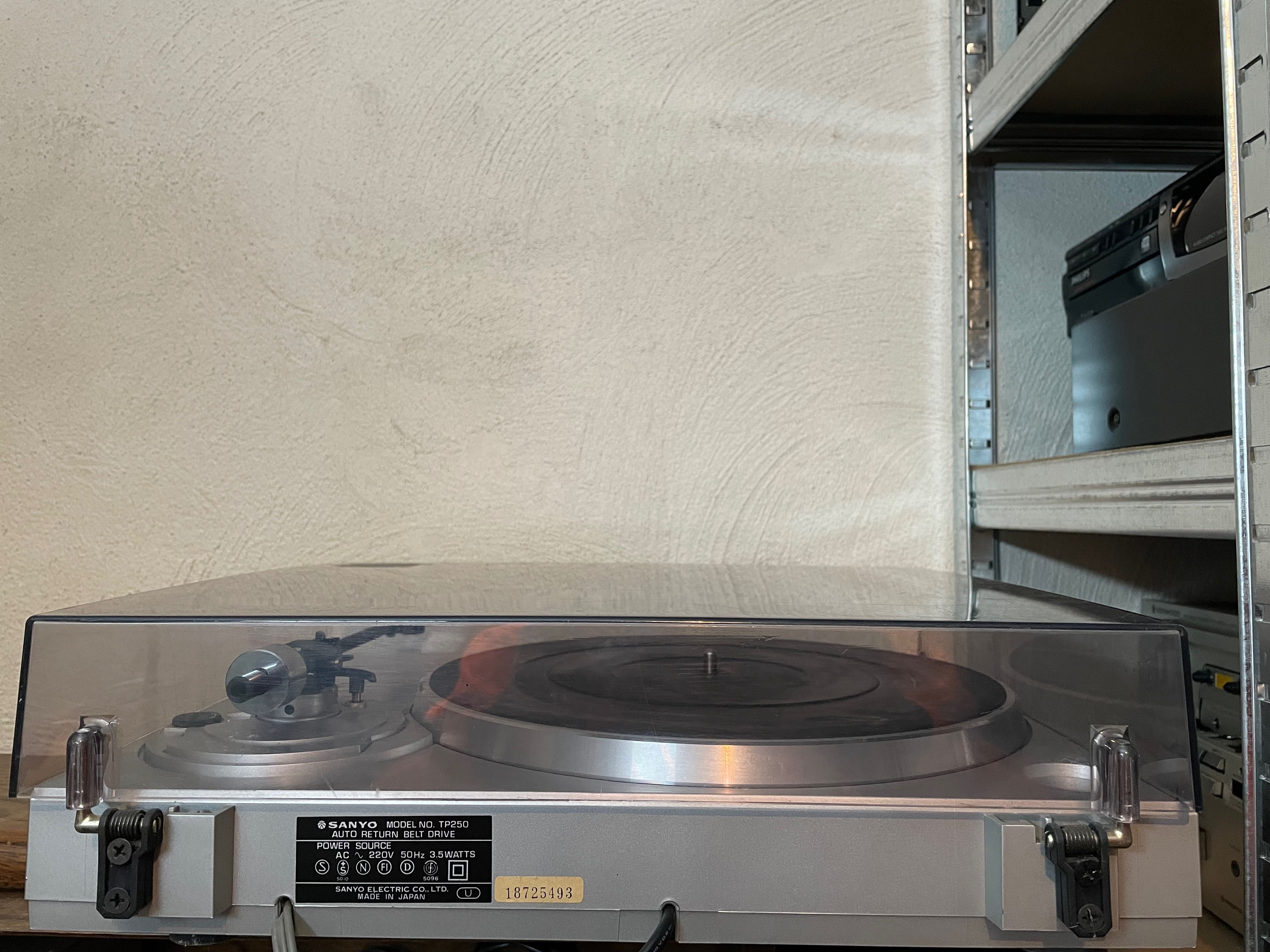 Sanyo TP250 Gramofon