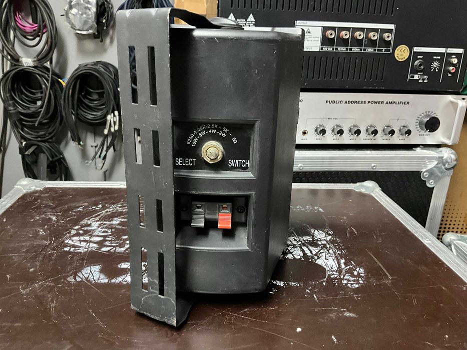 Colunas som de linha 100v/20W (29 unidades)