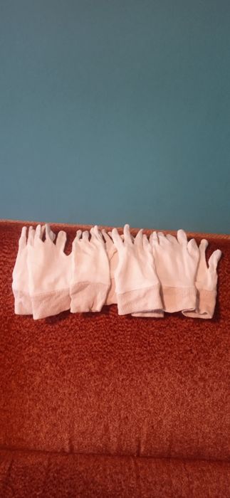 Rękawice ogrodowe uniwersalne 10 par/Nowe-cena za całość