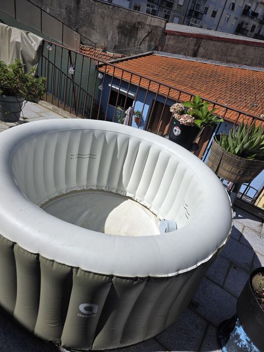 Jacuzzi spa insulflavel