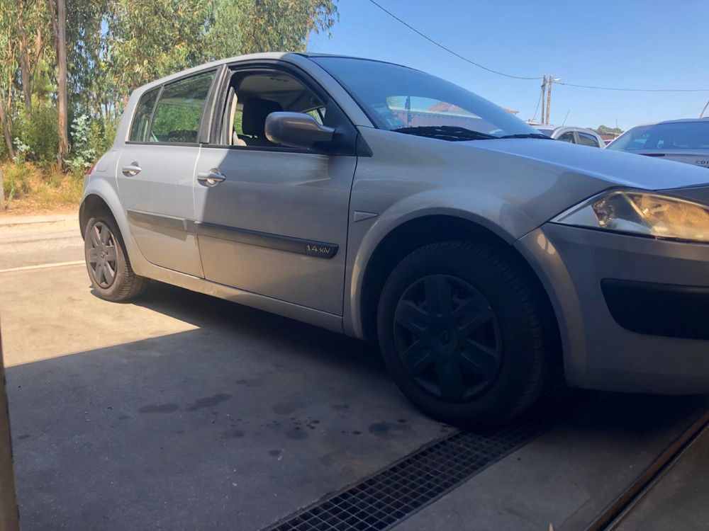 Renault Megane II 1.4 16v