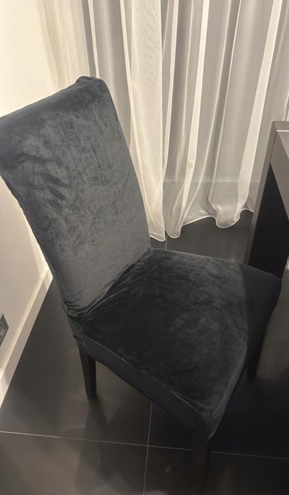 Nowe pokrowce na krzesła czarne elastyczne uniwersalne welurowe piękne