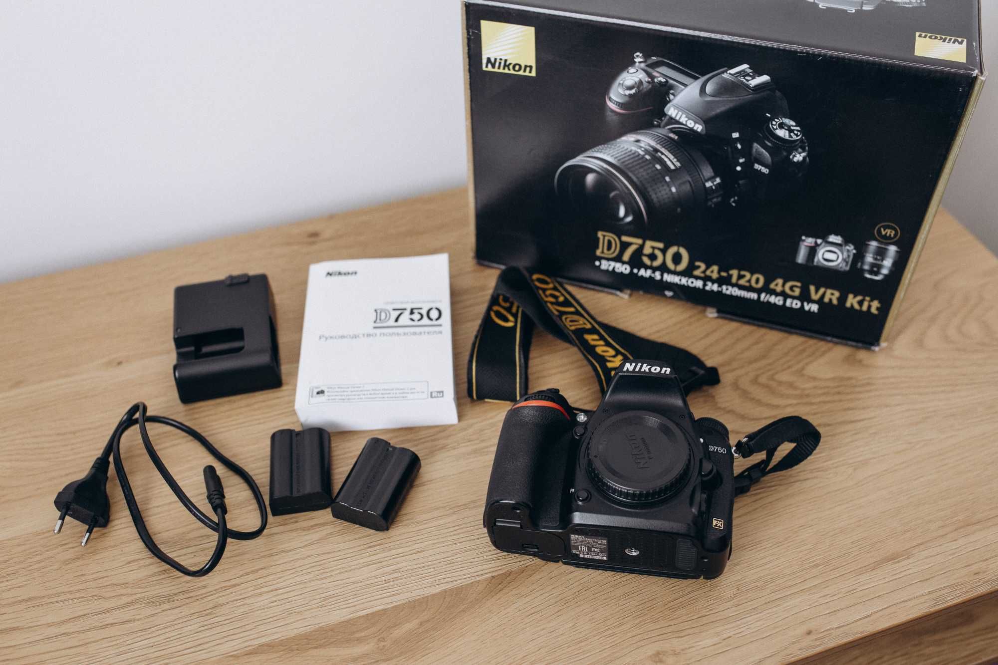 Nikon D750 body, повнокадровий дзеркальний фотоапарат, wifi