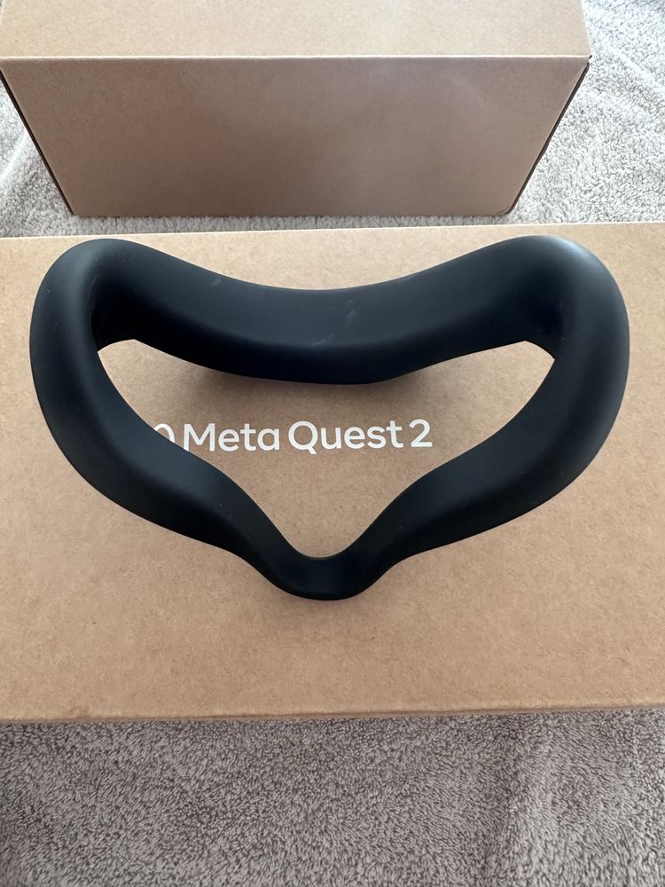 Oculus quest 2 z aktywnym śledzeniem rąk
