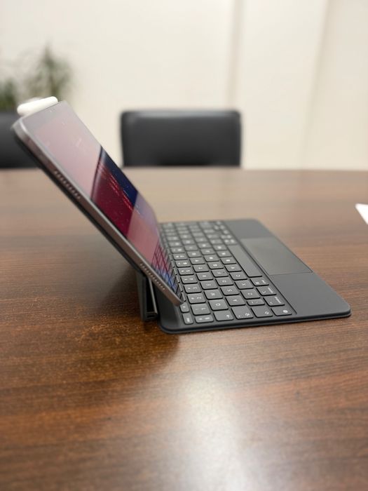 Apple Magic Keyboard do iPad na gwarancji