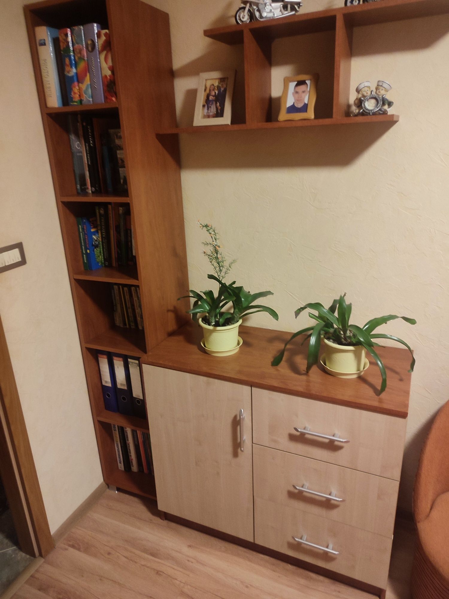 Kpl. umeblowanie pokoju młodzieżowego 400x300