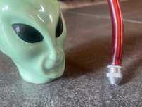 Bongo alien kosmita ceramiczne