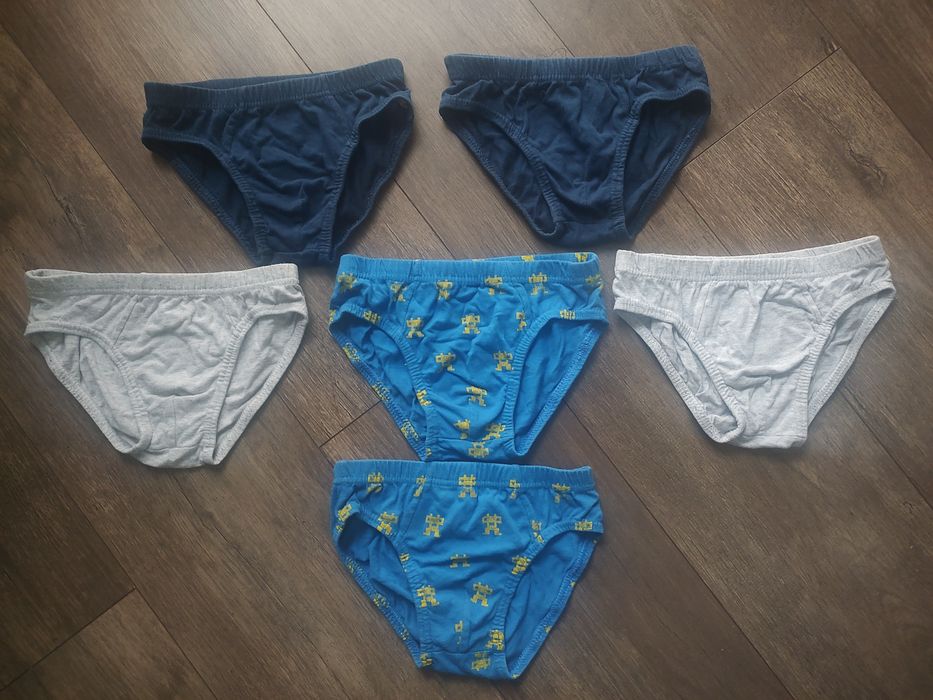 Majtki chłopięce r.116/122