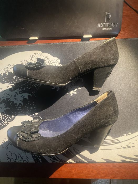 Sapatos de senhora (N36)