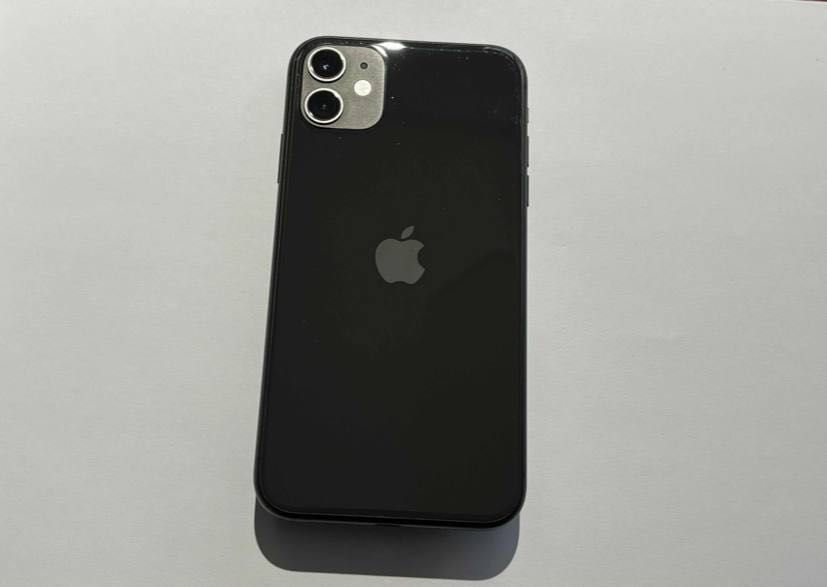 iphone 11 93% акб