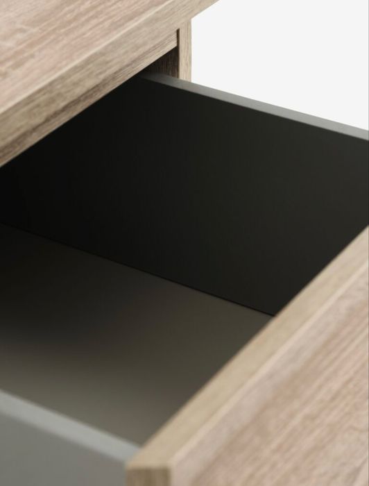 Тумба приліжкова