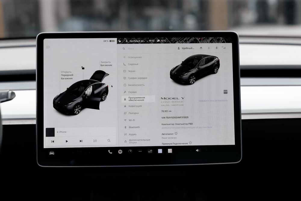 Tesla Y 2021/2022рік