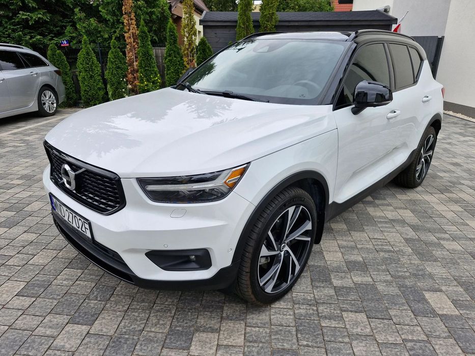 Volvo XC 40 R-Design AWD piękny, stan idealny