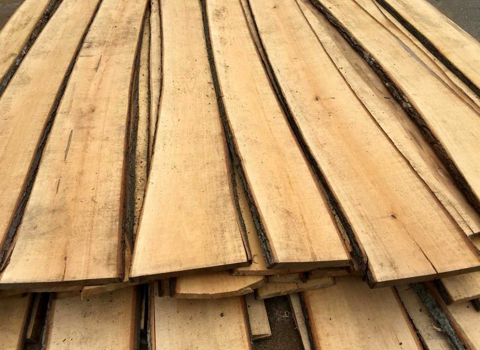 Сосна першого сорту для оздоблення фасаду