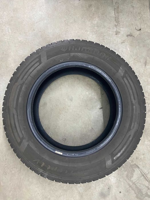 Hankook WinterIcept LV 215/65R16C 109/107T M+S Nr 794