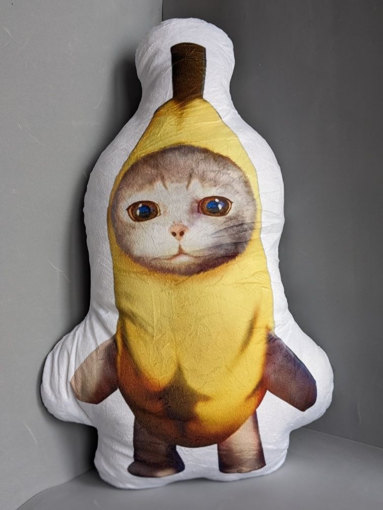 Кіт Банан . Banana Cat.