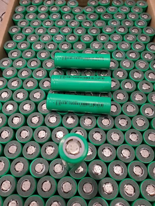 Продам ОРИГІНАЛЬНІ ВИСОКОТОКОВІ  акумулятори 18650..eve 25p  20А