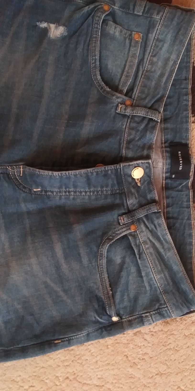 Jeansy Reserved r.33