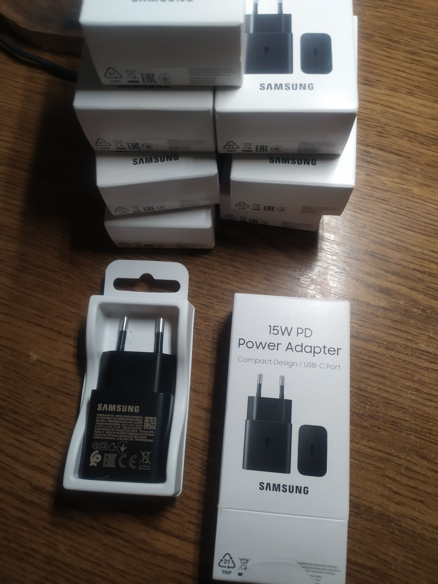 Мережевий зарядний пристрій Samsung 15W Power Adapter Black