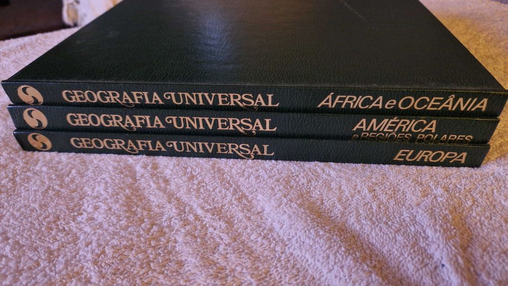 3 Livros coleção Geografia Universal