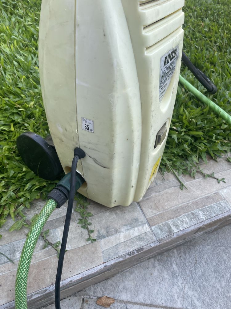 Maquina lavar á pressão
