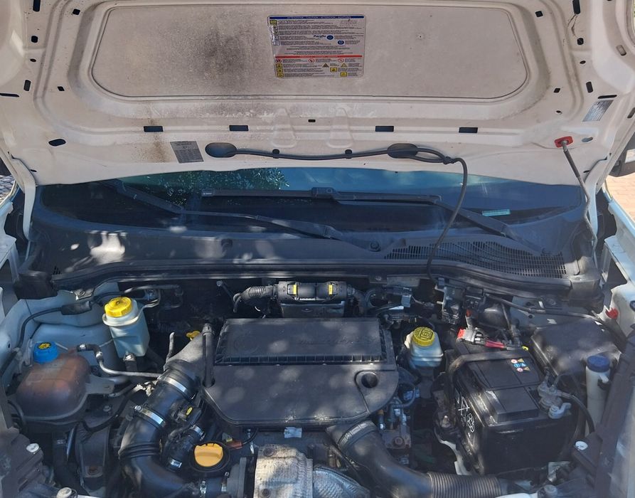 Fiat Doblo Jtd Caixa Fibrada Isotérmica 2014