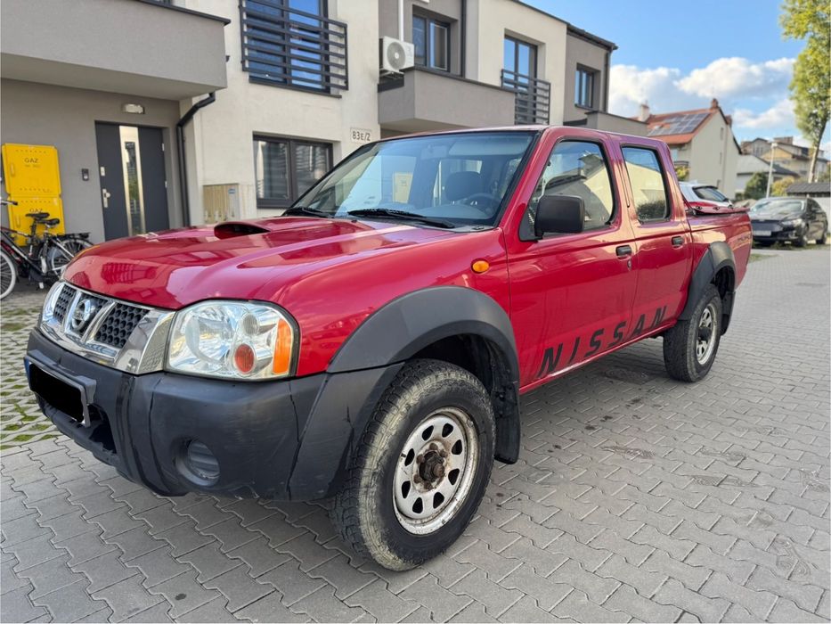 Nissan Navara 4x4 5 drzwi Pick-up Diesel