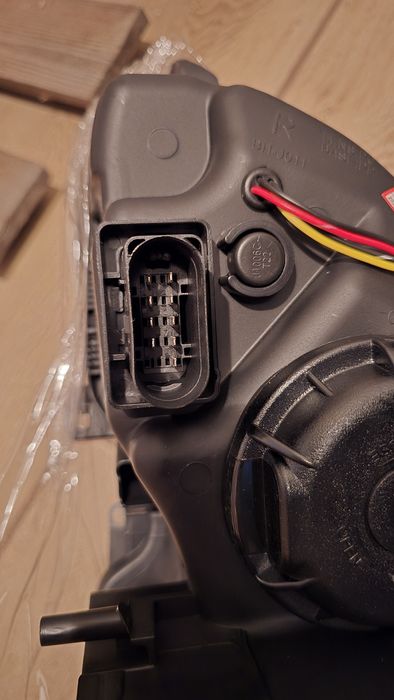 Lampy Mercedes C-Klasa w204