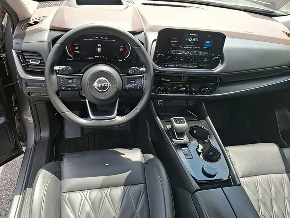 Nissan Rogue      2022