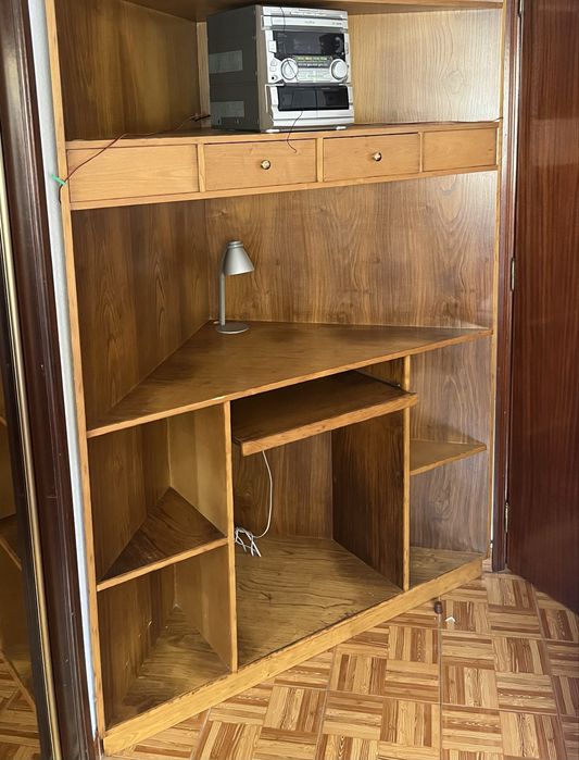 Secretaria / Movel Madeira