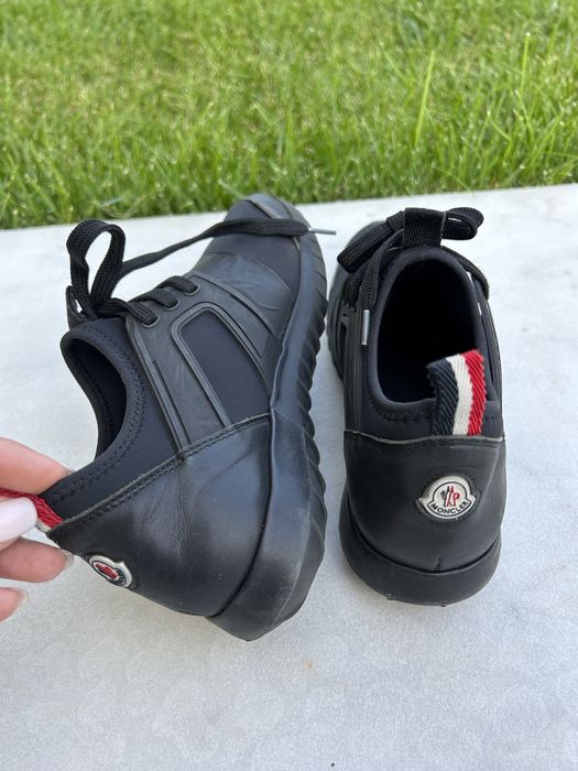 Sapatilhas Moncler pretas 34