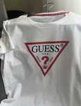 Футболка Guess