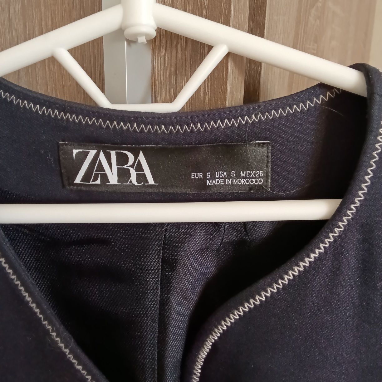 Жилет женский Zara