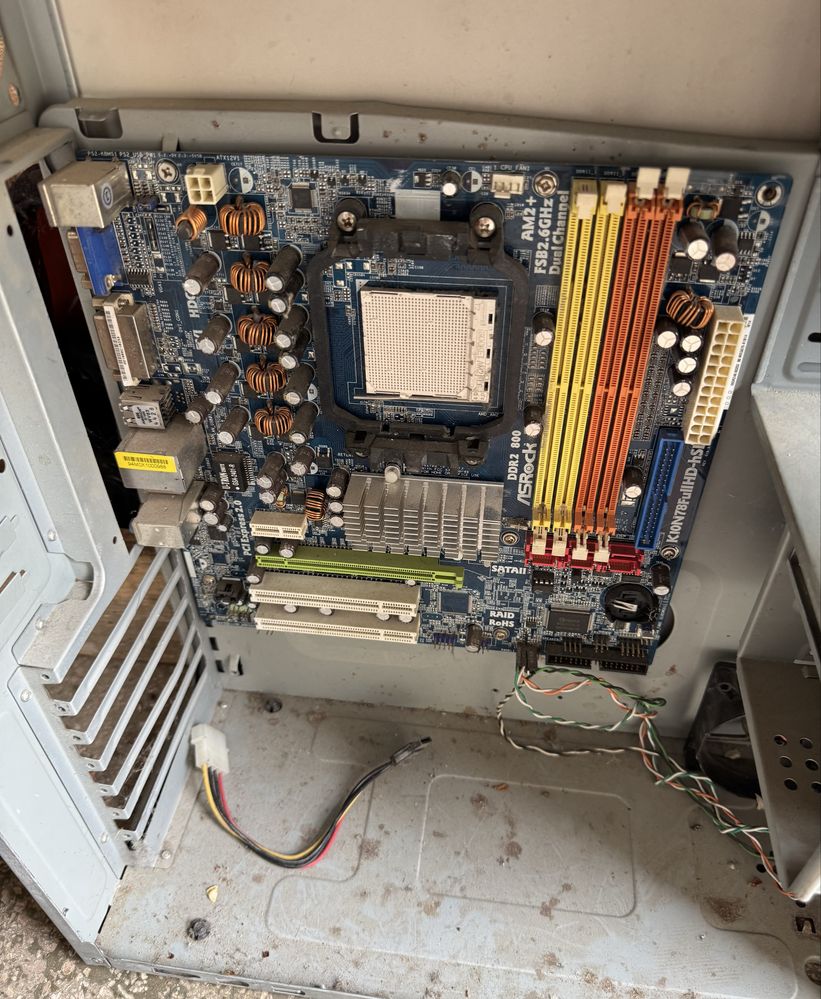 Системний блок Asus