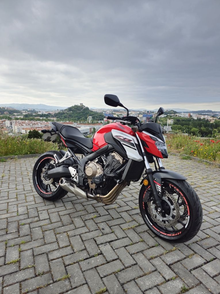 Honda CB650F 2018