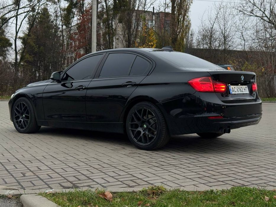 BMW 3 F30 328i  бензин 2.0