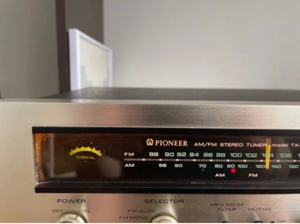 Pioneer  TX-700 Tuner