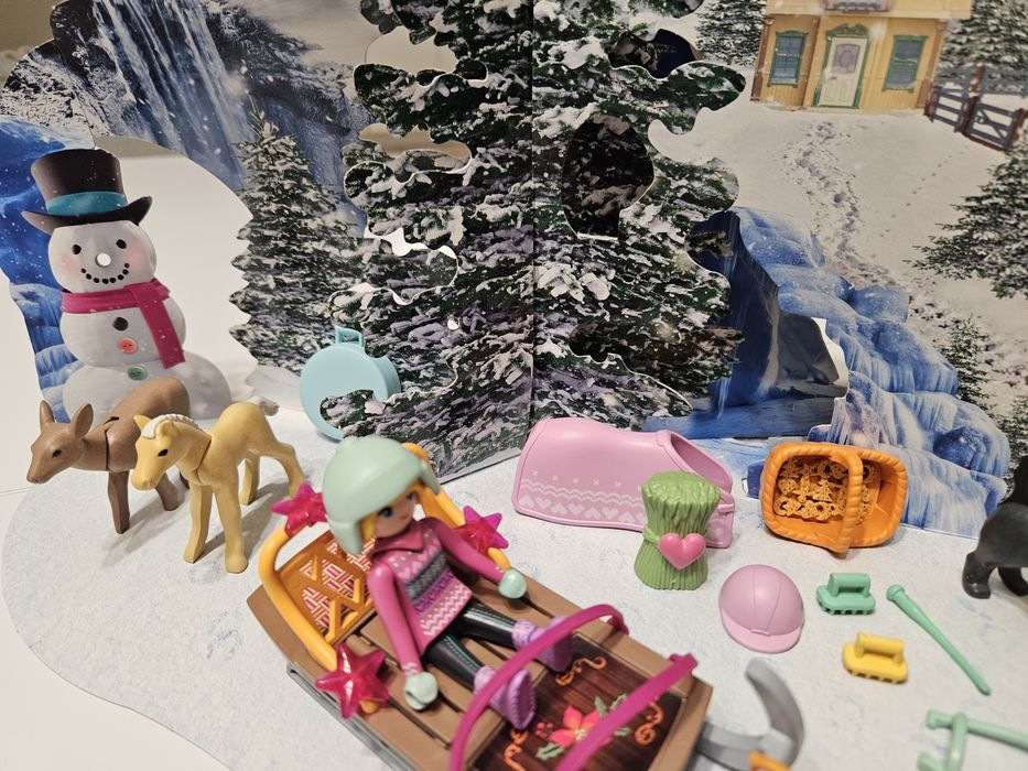 Playmobil zimowa kraina konie sanie jelonek