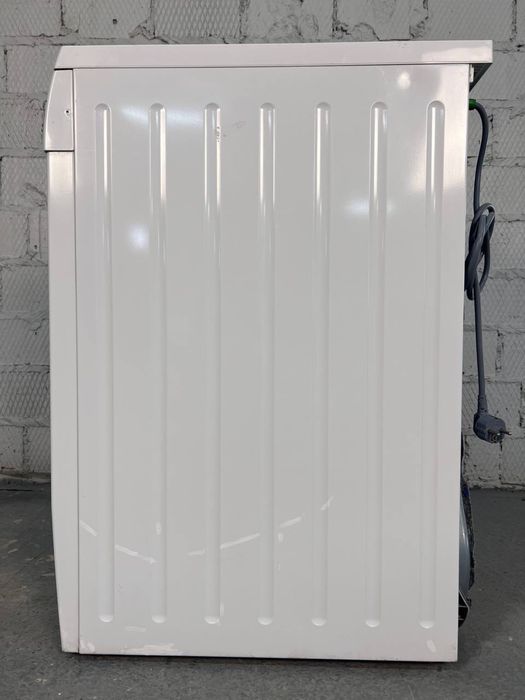 Сушильна машина Siemens WT46E1K2/28