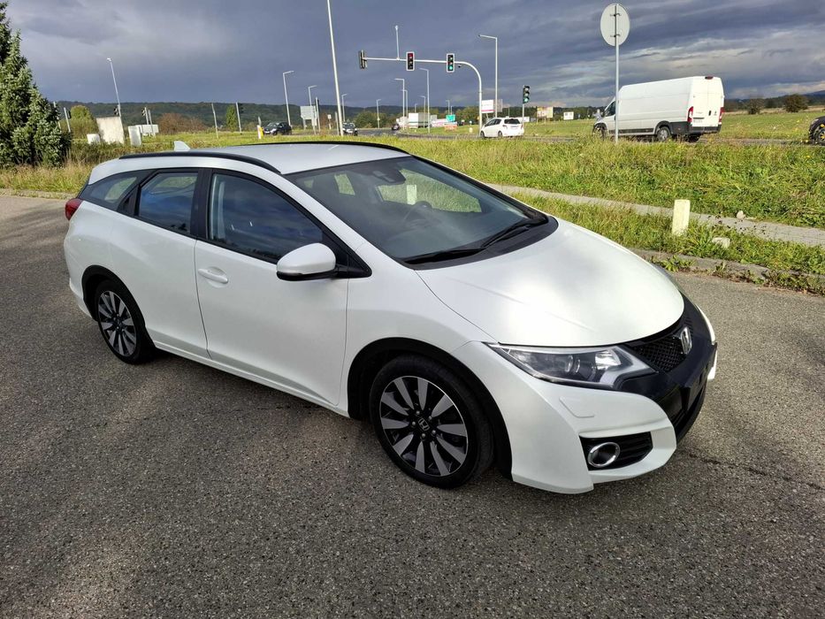 Honda Civic Lift 1.6 i-DTEC 120KM 2016r Klima Led Kamera Hak Alu