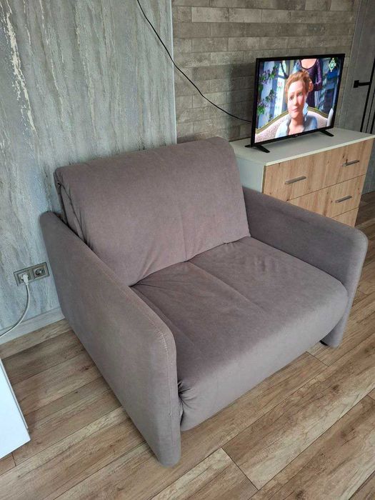 Розкладне крісло