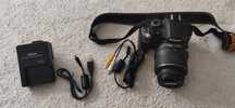 Nikon DLSR D3200 + mala Lowepro