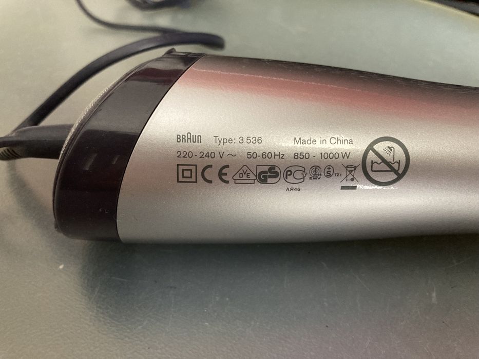 Escova modeladora de cabelo BRAUN